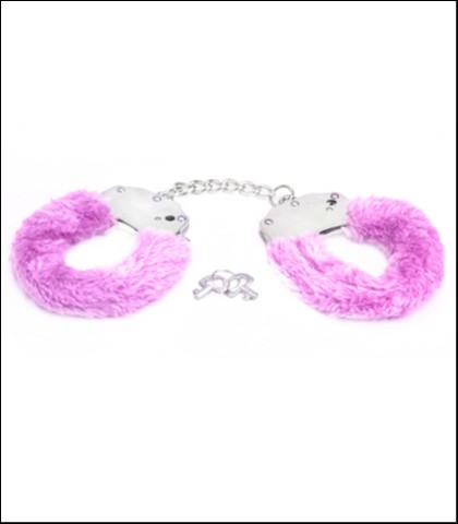 Metalne lisice roze krzno pink furry cuffs